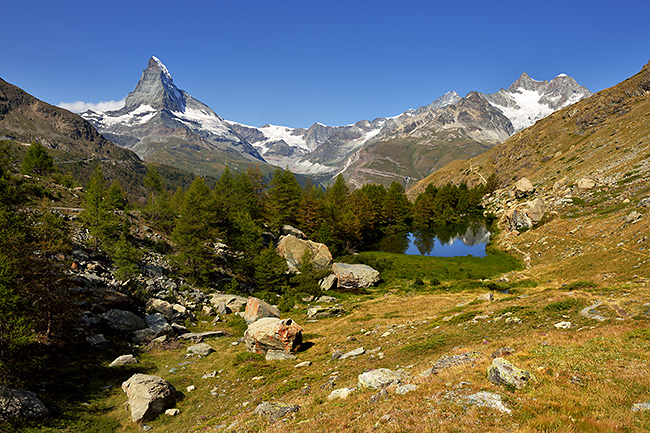 photo montagne alpes randonnée suisse valais zermatt lac stellisee cervin matterhorn