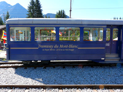 photo montagne alpes randonnée tour du mont blanc tmb kora col de voza tramway du mont blanc