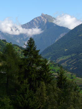 photo montagne alpes randonnée tour du mont blanc tmb kora suisses