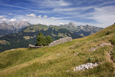 photo montagne alpes bornes aravis tournette chalet vorets