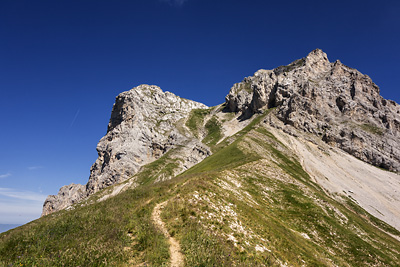 photo montagne alpes bornes aravis tournette pointe bajulaz