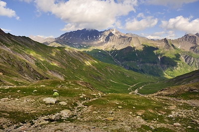 photo montagne alpes beaufortain mont blanc randonnée vallee glaciers enclave bivouac