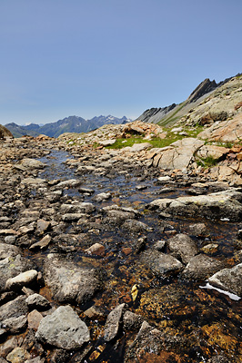 photo montagne alpes beaufortain mont blanc randonnée vallee glaciers ruisseau torrent