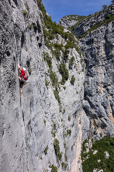 photo montagne alpes escalade grande voie gorges verdon escales point sublime derobee