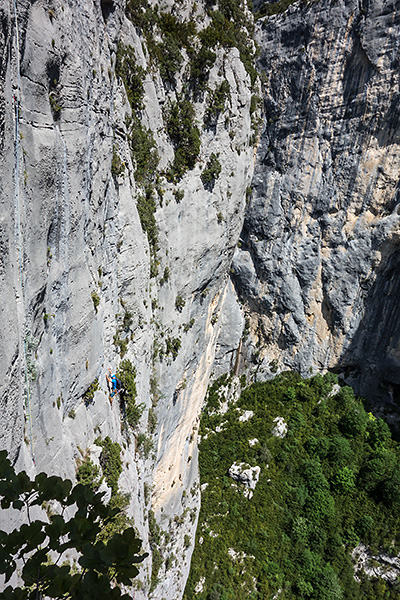 photo montagne alpes escalade grande voie gorges verdon escales point sublime derobee