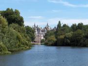 St James Park - vue sur Horses Guards