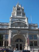 Victoria &amp; Albert Museum