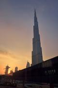 Le jour se lève sur la Burj Khalifa