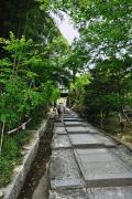 Allée menant au Kodai-ji