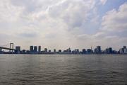 Vue sur le Rainbow Bridge et la baie de Tokyo