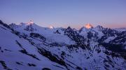 Premiers rayons sur le Zinalrothorn et la Dent Blanche