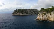 Entrée de la Calanque d'En Vau, et calanque de Port Pin