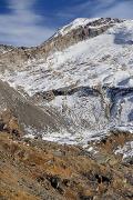 Refuge du Carro, perdu au milieu d'un beau cirque