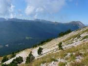 Dans la montée - Au fond, le Charmant Som