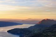 Coucher de soleil sur le lac d'Annecy