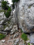 Un passage très étroit entre les rochers !