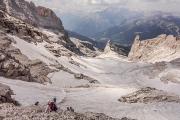 Descente dans la neige