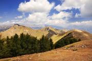 Vue en arrière sur le long parcours de crêtes