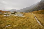 Le rideau de pluie arrive sur les alpages du Grand Planay
