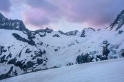 Lever du jour sur le glacier de la Pilatte