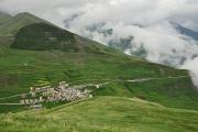 Au-dessus du village du Chazelet