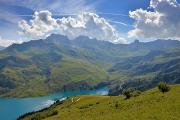 Dernier regard en arrière sur le lac de Roselend et la Pierra Menta