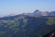 Massif du Beaufortain et des Bornes-Aravis dans le fond