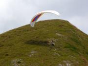 Décollage en parapente près du Col de Balme