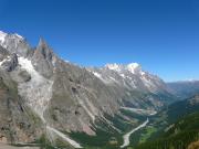 Le versant italien du massif du Mont-Blanc et le Val Veni